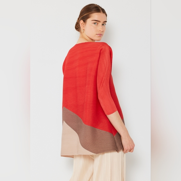 Marina West Swim Pleated Horizontal Rib Color Block Top - Picture 3 of 4